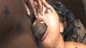 Cassino's Deepthroating Skills Leave Her Drooling