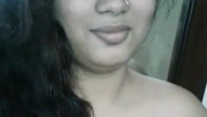 A stunning figure and gorgeous beauty in one video