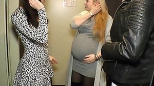Pregnant woman in German-language amateur threesome