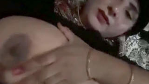Pakistani wife flaunts her massive breasts in seductive video