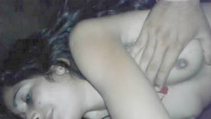 Desi GF from Punjab has sex with guy in dating video