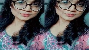 Desi babe flaunts her big natural boobs in a video call