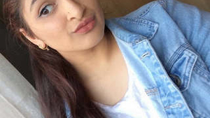 Latest video of a stunning Indian girlfriend baring it all for her boyfriend