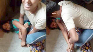 Indian couple enjoys steamy playtime