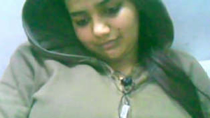 Indian desi girl Zoya's webcam show