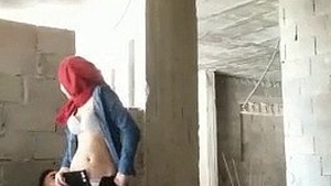 Turkish girl gets fucked hard in amateur video