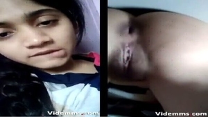 18-year-old girl from Chennai flaunts her body in a steamy video