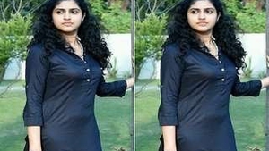 Desi babe gives her lover a hard fucking in this steamy video
