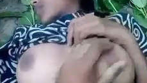 Desi girl cums hard with menina and selva