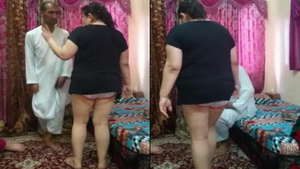 Bhabhi seducing Arab man in steamy dance video