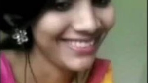 Indian beauty indulges in solo pleasure during video call