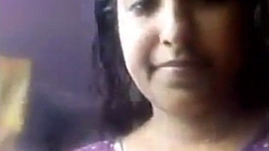 Gorgeous wife enjoys solo bathroom fun