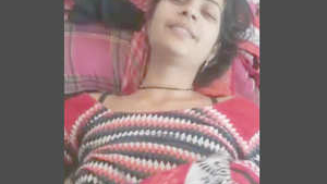 Indian village girl gets her tight pussy stretched