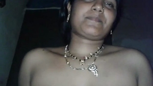 Married Indian bhabhi rides her hairy pussy in a steamy video