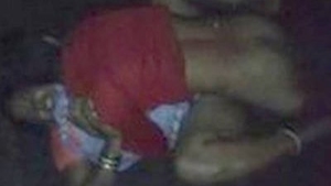 Money-hungry aunty gets laid outdoors for cash