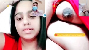 Indian sisters put on a sensual webcam performance