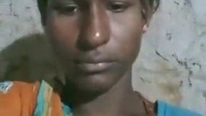 Bhabhi from village gets her ass and vagina fingered