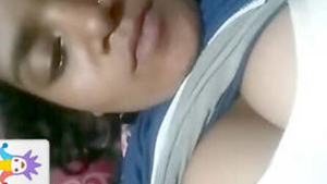 Desi Indian girl's video calling clips for your pleasure