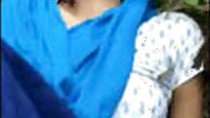 Desi village lovers fucking in khet after tution