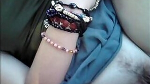 Gori Girl hard Fucked By Parsi Guy In Car