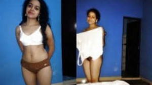Naked Mallu GF enjoys a steamy time with her boyfriend in a video