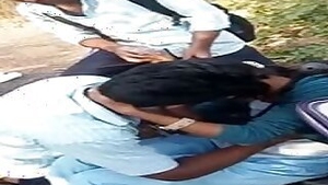 College students kissing outdoor desi mms sex scandal