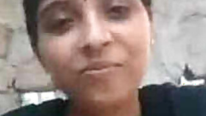 MILF opens XXX parts and even takes sex boobs out for outdoor Indian film