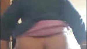 Big ass aunty mounted on cock and rotating ass like grinder
