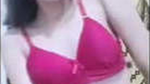 Indian girl with big tits shows off in a hot video