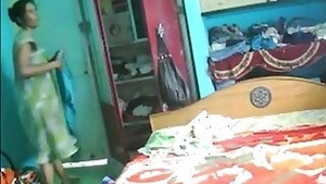 Indian horny housewife caught by devar