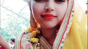Desi village Bhabhi shows her enviable body here