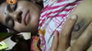 Bengali bhabhi's intimate video call with her lover