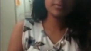 Arousing Indian girlfriend performs oral sex on her partner