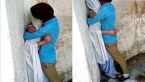 Exclusive video of a Desi Punjabi couple kissing in the outdoors