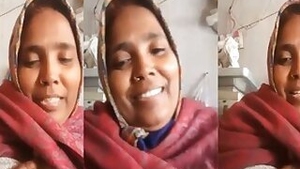 Village Real Dehati Bhabhi Intense Video Call With boyfriend