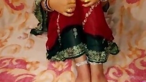 Tamil suhagrat sex like a sunny Leone