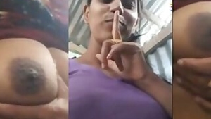 Bangladeshi babe showing her tits to get everyone off