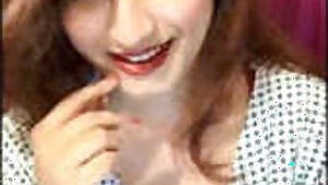 Gunjan Aras New Live on her App Showing Heavy Cleavage Playing Dress Change Game