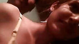 Desi gal is ready to accept the sexual punishment here
