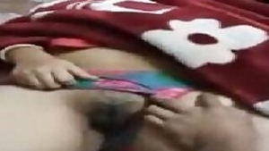 Finger Fucking Horny Aunty?s Pussy