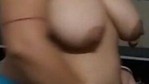 Desi big boob aunty