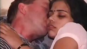 Sexy teen slut from Mumbai seducing a foreigner