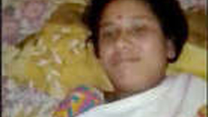 Elder Indian women with unshaven genitalia receive internal ejaculation