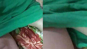 Desi aunty showing pussy and boobs