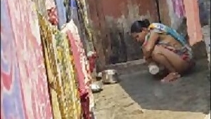 Indian lady showing her half-naked body outside