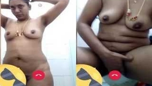 Horny bhabhi flaunts her boobs and pussy in a seductive video