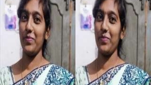 Telugu girlfriend flashes her breasts to her lover on video call