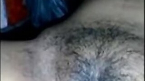 Enjoying sexy pussy of a desi sister