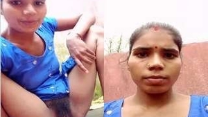 Desi housewife records her erotic video for her partner