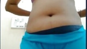 Super horny bhabi on fire